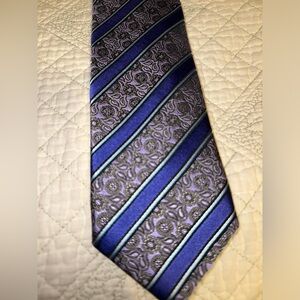 100% silk tie   TALL length  excellent condition